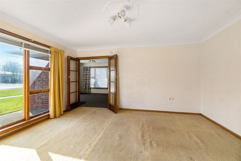 Photo of property in 5 Rowley Avenue, Hillmorton, Christchurch, 8025