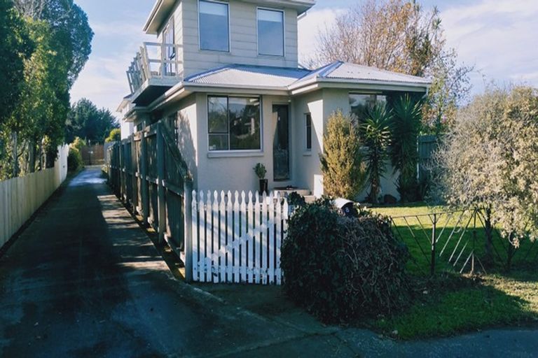 Photo of property in 8 Aston Drive, Waimairi Beach, Christchurch, 8083