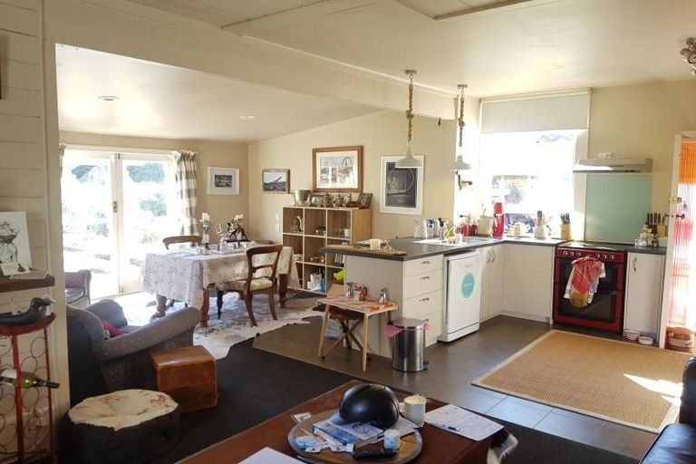 Photo of property in 8 Mcraes Road, Waikari, 7385