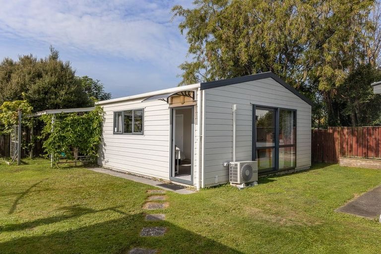 Photo of property in 74 Kennedy Drive, Levin, 5510