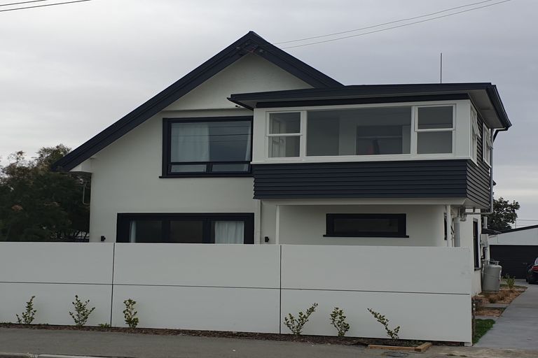 Photo of property in 251 Marine Parade, New Brighton, Christchurch, 8061