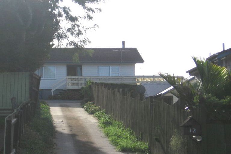 Photo of property in 12 Landow Place, Henderson, Auckland, 0612