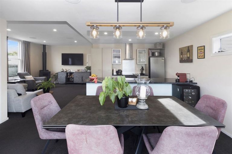 Photo of property in 110 Woodham Road, Linwood, Christchurch, 8062