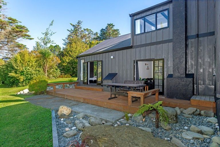 Photo of property in 1131 Whakarau Road, Otoko, Te Karaka, 4092