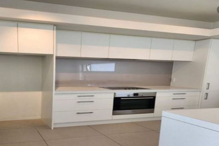 Photo of property in 7/49 Browns Road, Browns Bay, Auckland, 0630