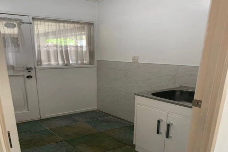 Photo of property in 7 Windoma Circle, Manukau, Auckland, 2025