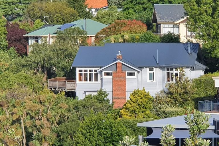 Photo of property in 62 Hackthorne Road, Cashmere, Christchurch, 8022