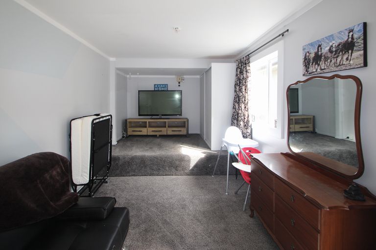 Photo of property in 69 T Y Duncan Road, Oamaru North, Oamaru, 9494