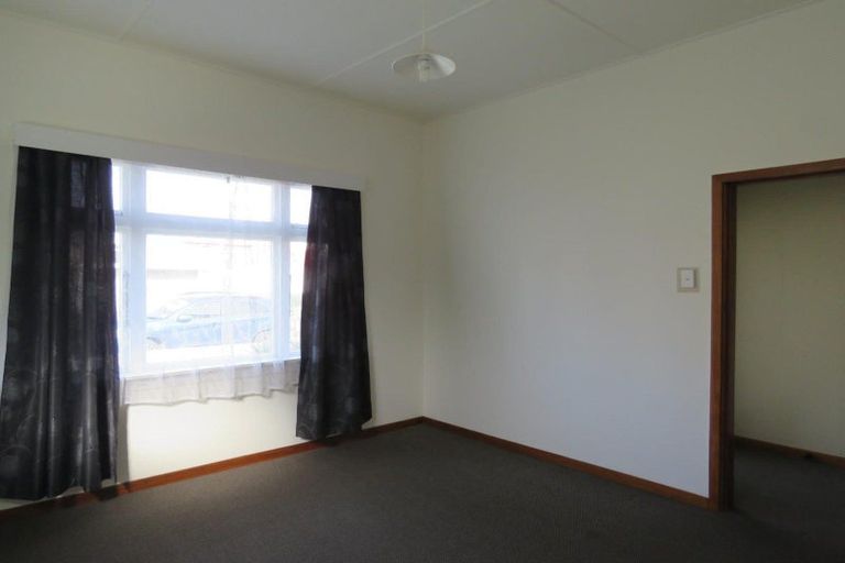 Photo of property in 40 Hine Street, New Plymouth, 4310