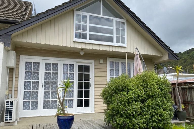 Photo of property in 86 Shakespeare Avenue, Trentham, Upper Hutt, 5018