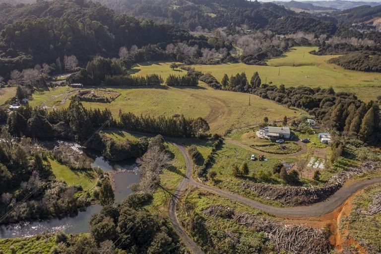 Photo of property in 1878 The 309 Road, Kaimarama, Whitianga, 3591