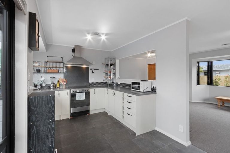 Photo of property in 309b Fenwick Street, Mayfair, Hastings, 4122