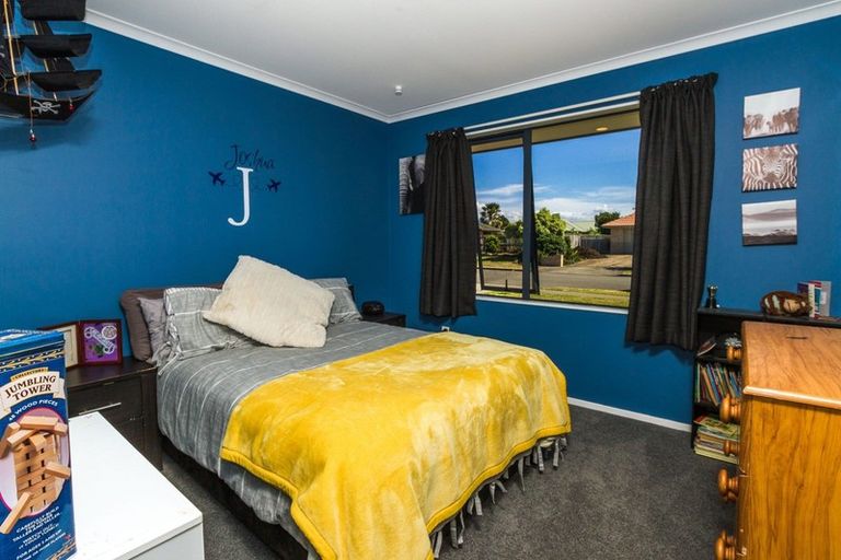 Photo of property in 15 Otia Drive, Richmond, 7020