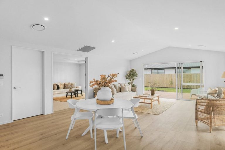 Photo of property in 5 Mills Road, Marshland, Christchurch, 8051