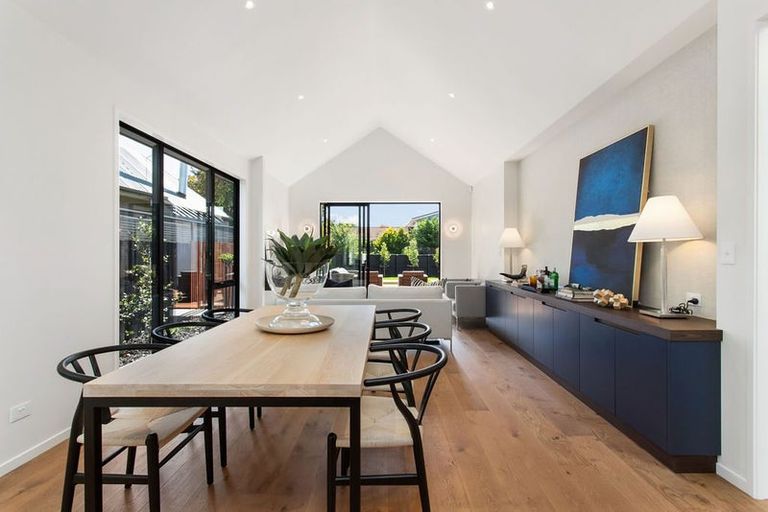 Photo of property in 85 Glandovey Road, Fendalton, Christchurch, 8052