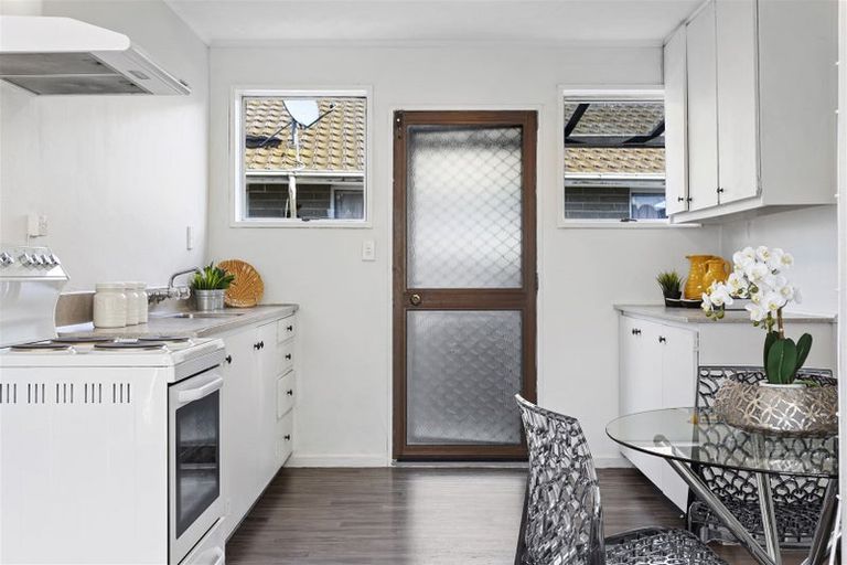 Photo of property in 1/3 Korora Street, Bromley, Christchurch, 8062