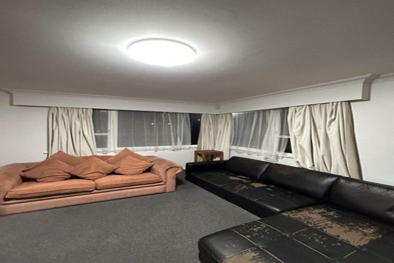 Photo of property in 1 Harris Street, Mount Maunganui, 3116