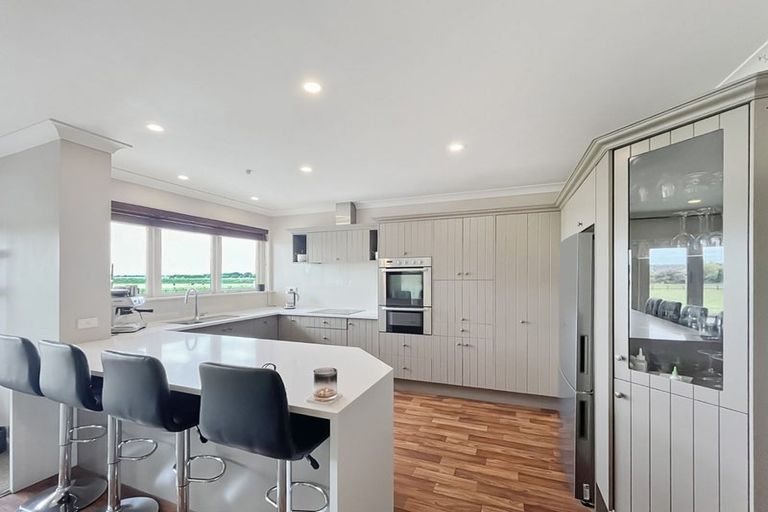 Photo of property in 820 Lockwood Road, Kairanga, Palmerston North, 4475