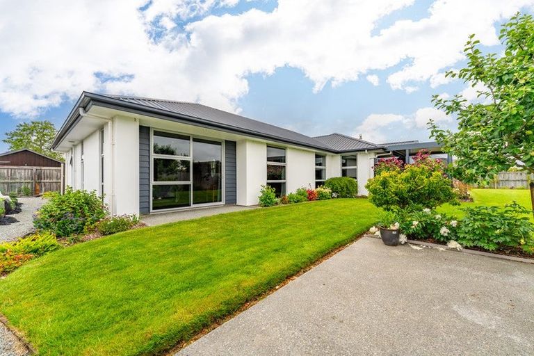 Photo of property in 8 Hunter Hills Drive, Gleniti, Timaru, 7910