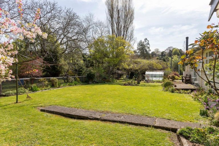 Photo of property in 36 Riverdale Road, Dannevirke, 4930