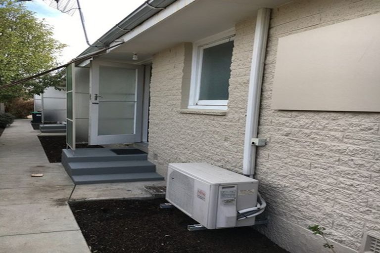 Photo of property in 2/203 Springfield Road, St Albans, Christchurch, 8014