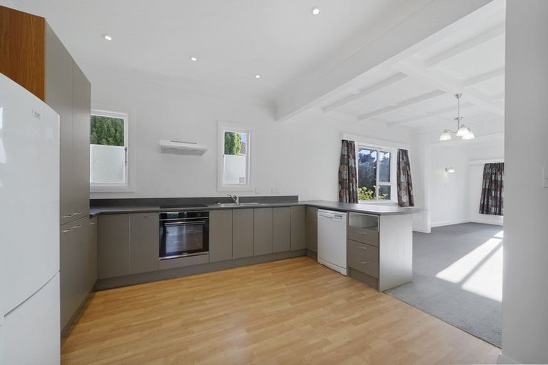 Photo of property in 70 Para Street, Miramar, Wellington, 6022