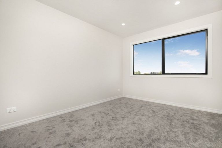 Photo of property in 1/8 Knight Avenue, Mount Albert, Auckland, 1025