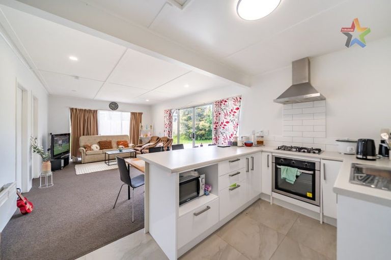 Photo of property in 11b Foster Street, Taita, Lower Hutt, 5011