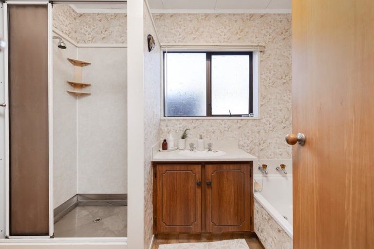 Photo of property in 18b Roys Road, Parkvale, Tauranga, 3112