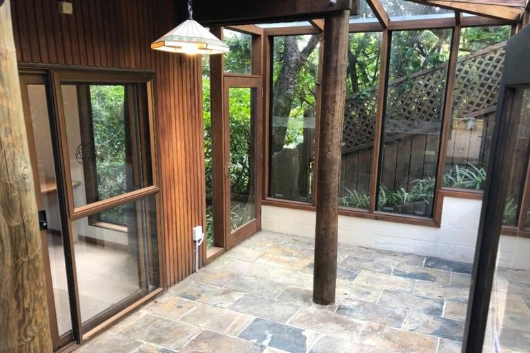 Photo of property in 4 Park Hill Road, Birkenhead, Auckland, 0626