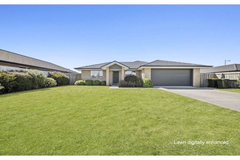 Photo of property in 29 Reuben Avenue, Rolleston, 7615