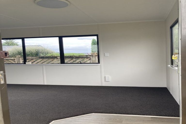 Photo of property in 194 Totara Drive, Pukete, Hamilton, 3200