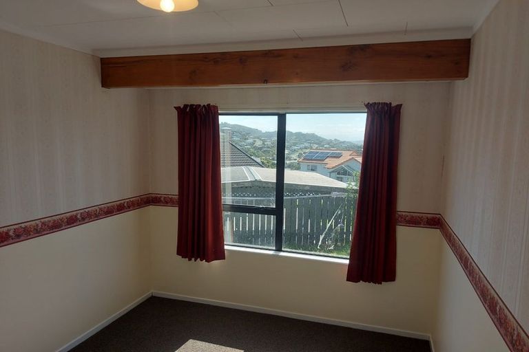 Photo of property in 23 Jasmine Grove, Maungaraki, Lower Hutt, 5010