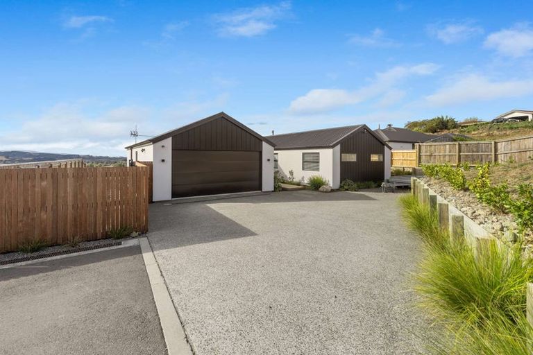 Photo of property in 62 Katania Heights, Brightwater, 7022