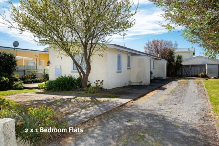 Photo of property in 114 Beach Road, Haumoana, 4102
