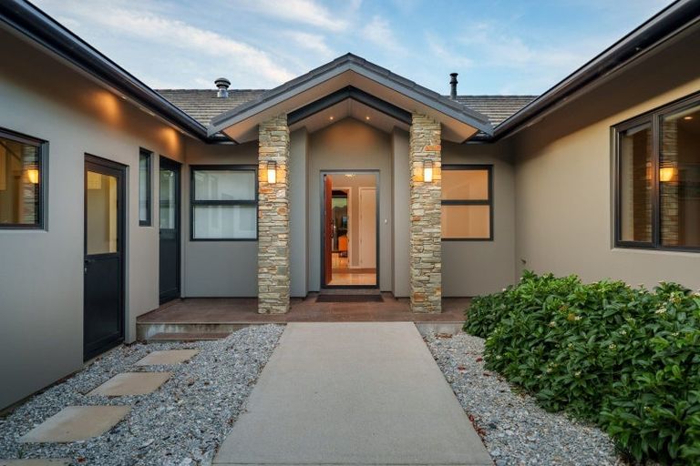 Photo of property in 9 Ruby Ridge, Wanaka, 9305