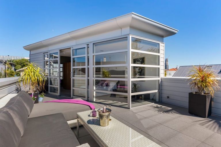 Photo of property in 14 Bradford Street, Parnell, Auckland, 1052