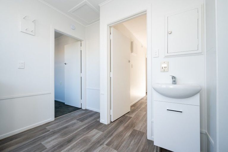 Photo of property in 4 Leyland Road, Te Awanga, 4102