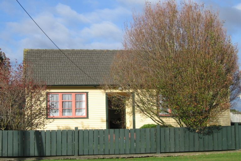 Photo of property in 56 Lincoln Avenue, Epuni, Lower Hutt, 5011