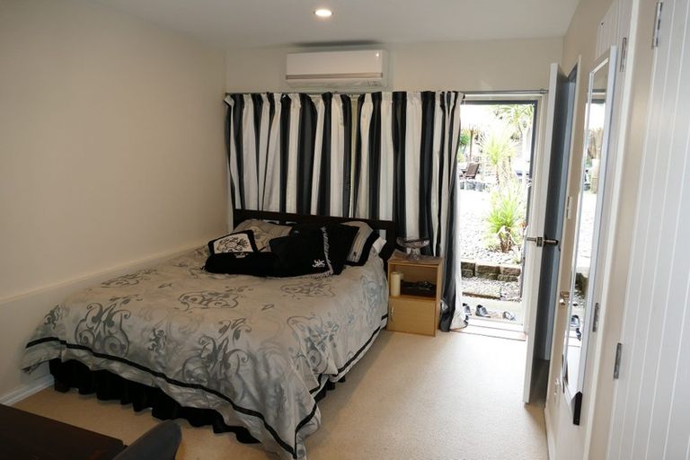 Photo of property in 822 Beach Road, Browns Bay, Auckland, 0630
