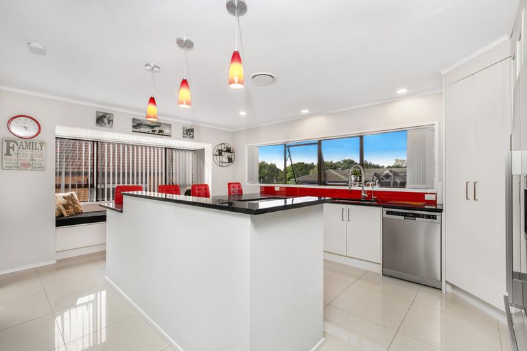 Photo of property in 45 Lakeside Drive, Pahurehure, Papakura, 2113