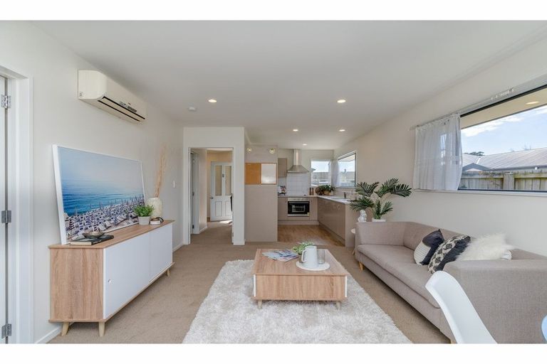 Photo of property in 5/295 Pages Road, Wainoni, Christchurch, 8061