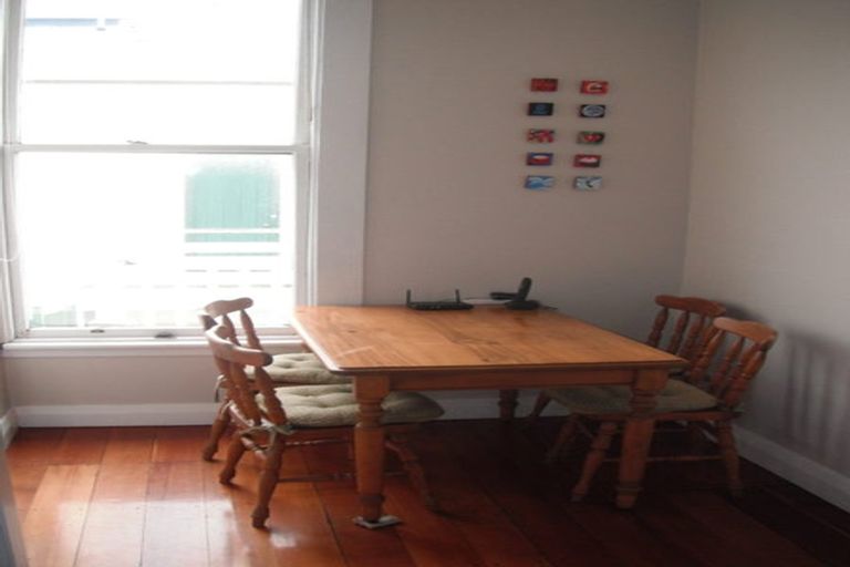 Photo of property in 8 Davis Street, Thorndon, Wellington, 6011