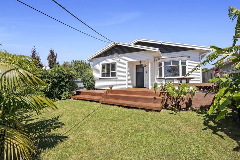 Photo of property in 64 Lorna Street, Lynmouth, New Plymouth, 4310