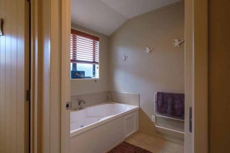 Photo of property in 24 Fenty Place, Mosgiel, 9024