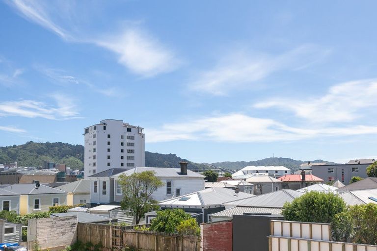 Photo of property in 10/37 Majoribanks Street, Mount Victoria, Wellington, 6011