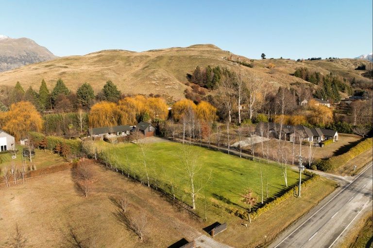 Photo of property in 472 Speargrass Flat Road, Speargrass Flat, Queenstown, 9371