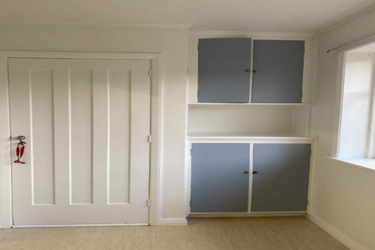 Photo of property in 19 Trafalgar Street, Waiwhetu, Lower Hutt, 5010