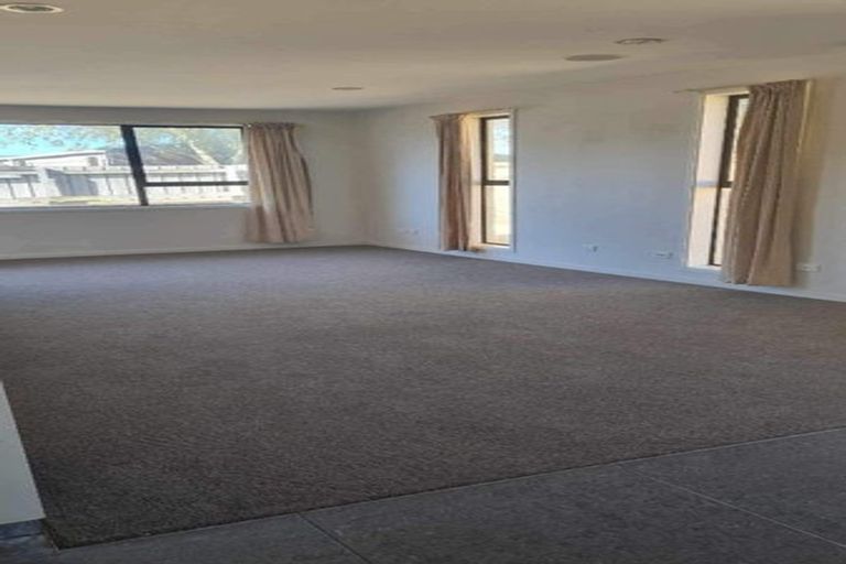 Photo of property in 1/107 Main North Road, Papanui, Christchurch, 8052