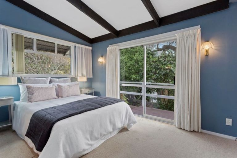 Photo of property in 5 Cholmondeley Lane, Governors Bay, Lyttelton, 8971